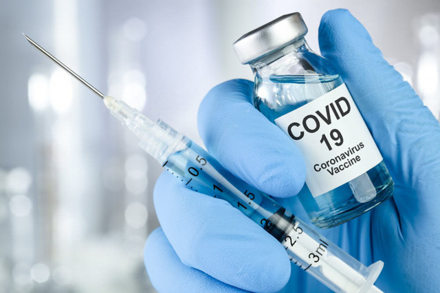 Vì sao cần phải tiêm vắc-xin mũi nhắc lại khi số ca mắc COVID-19 đã giảm mạnh?